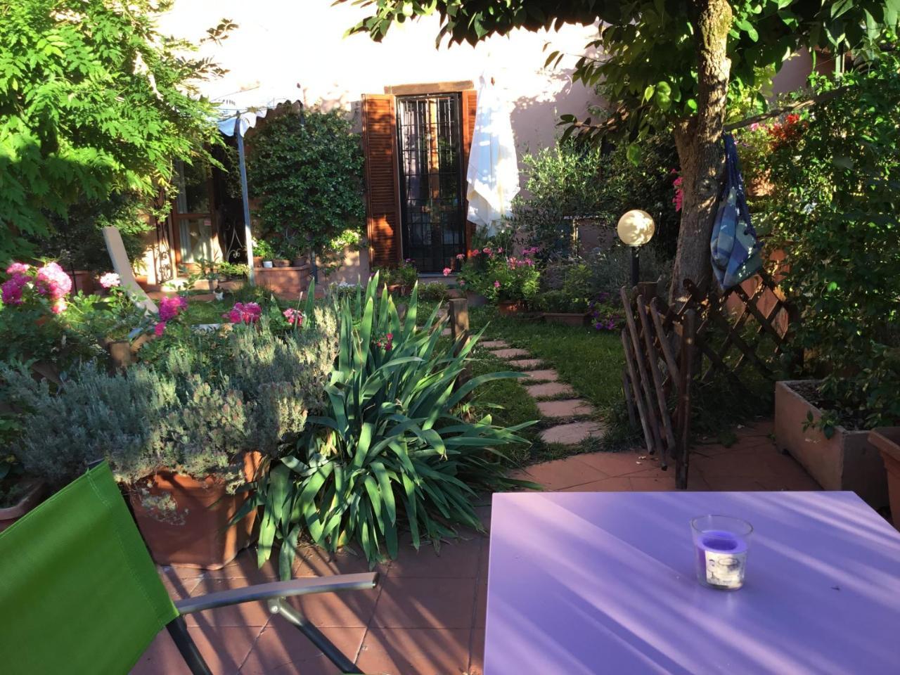 Al Giardino Di Alice Panzió Perugia Kültér fotó