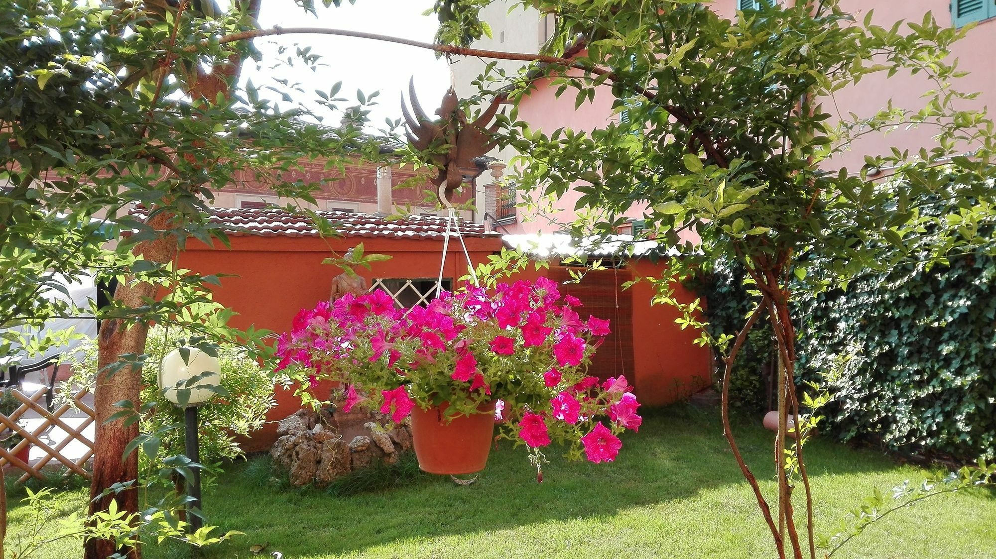 Al Giardino Di Alice Panzió Perugia Kültér fotó
