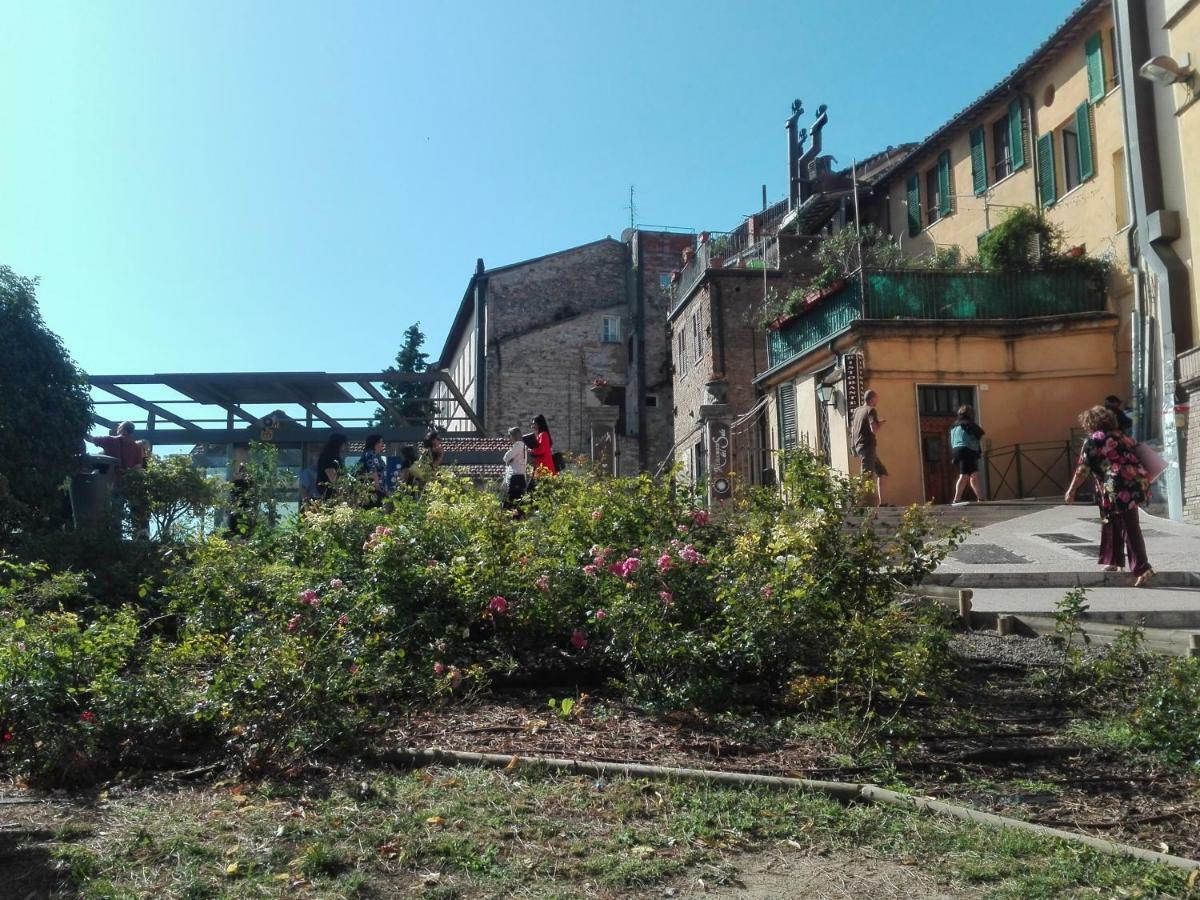 Al Giardino Di Alice Panzió Perugia Kültér fotó